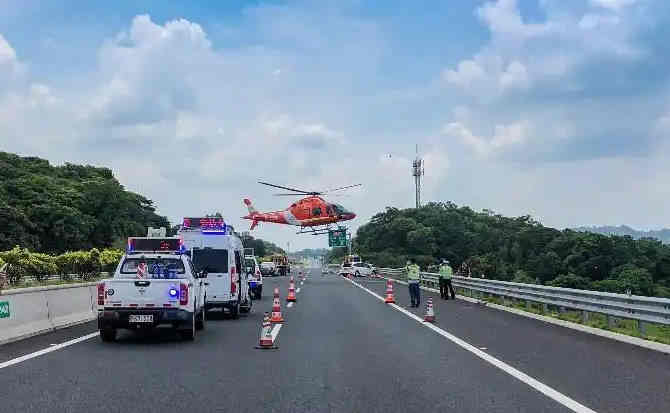 大冶高速公路汽车救援案例